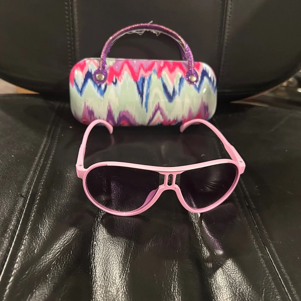Chic Pink Kids Sunglasses with Patterned Case